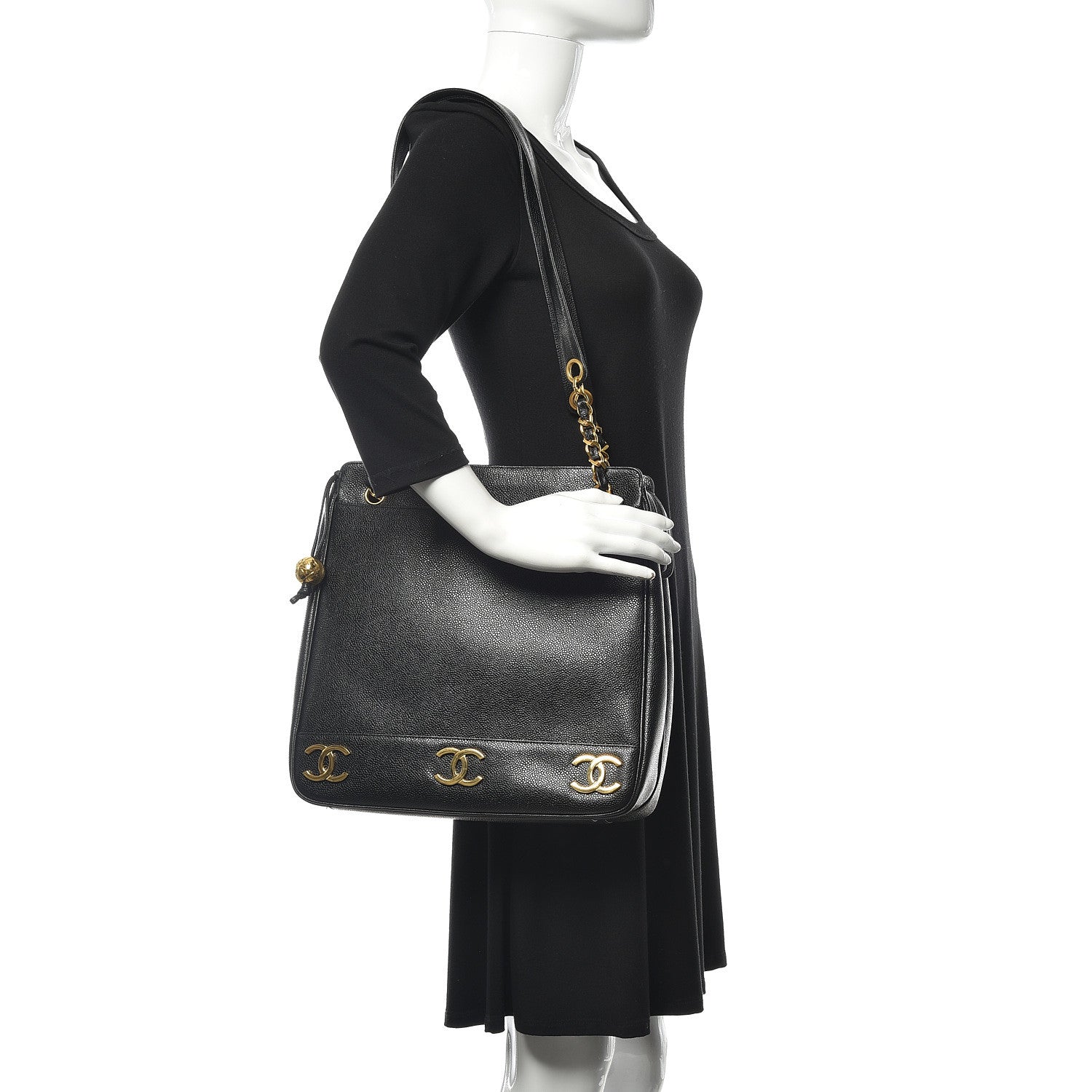 Chanel Caviar CC Shoulder Bag Black 2 of 11
