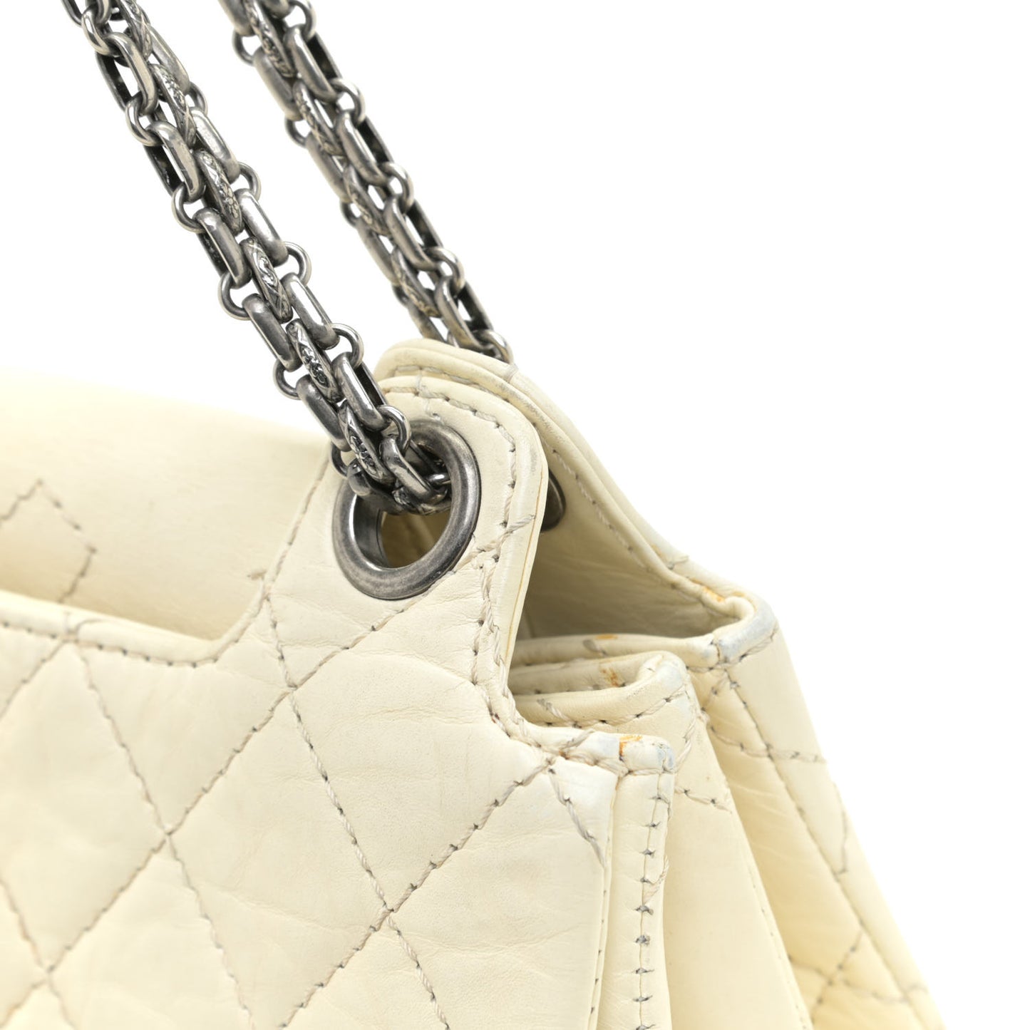 Aged Calfskin Quilted Reissue 2.55 Accordion Flap White
