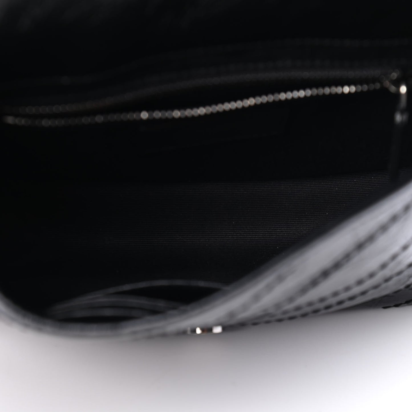 Crinkled Calfskin Matelasse Monogram Niki Chain Wallet Black