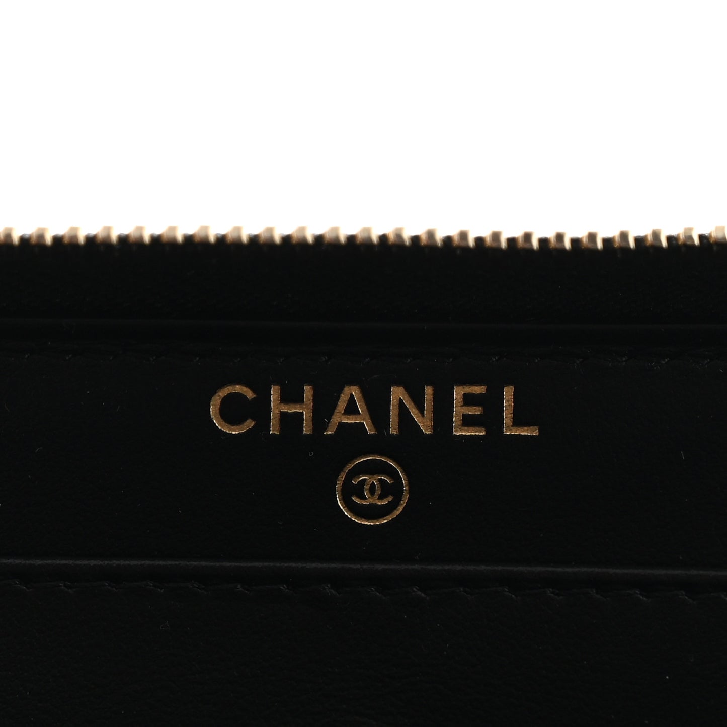 Caviar Quilted Filigree Zip Around Wallet Black