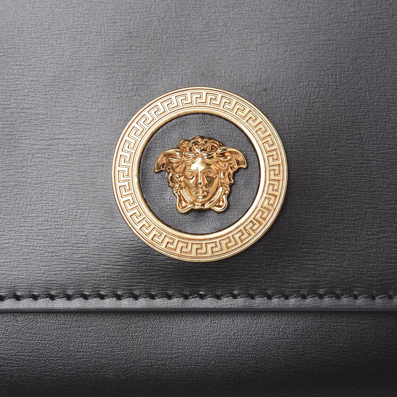 Versace Vitello Tribute Chain Wallet Black 8 of 8