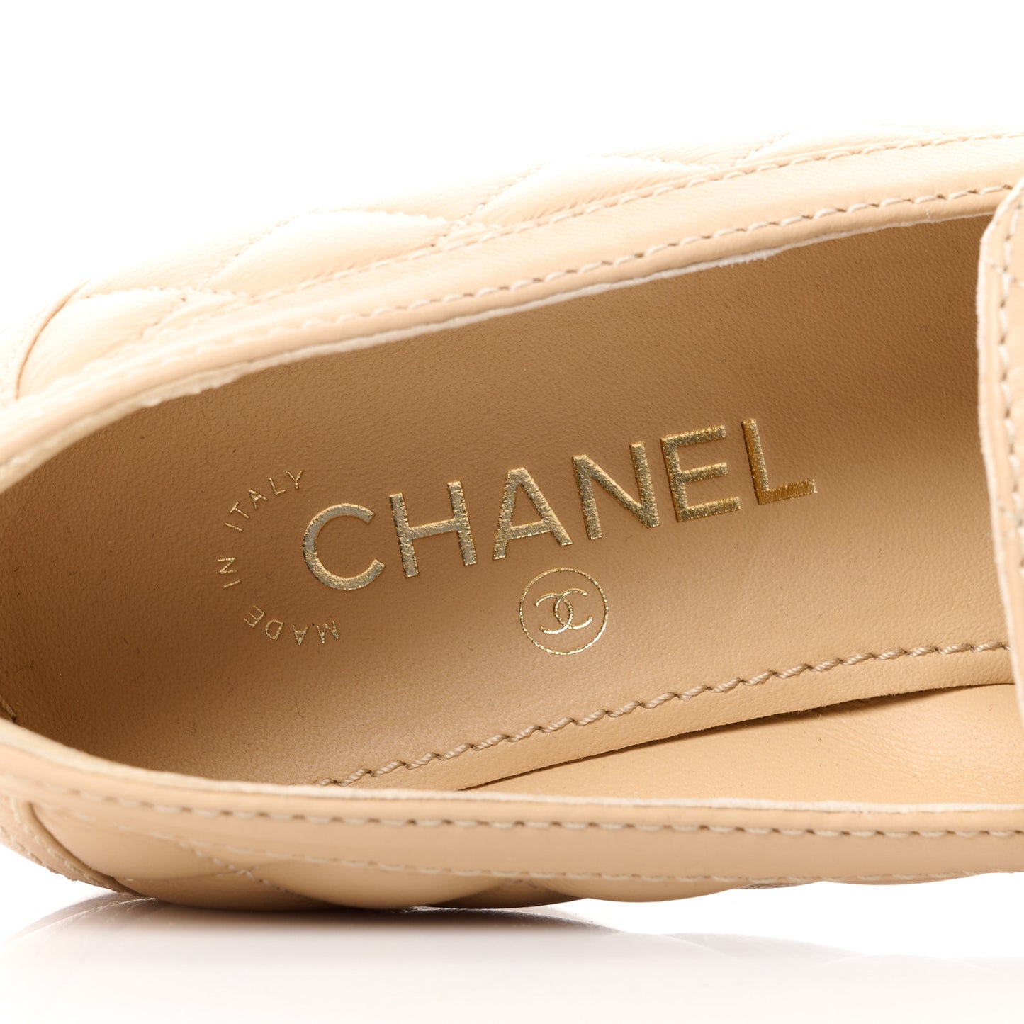 Lambskin Quilted CC Heart Loafers 37 Beige 39.5 Beige