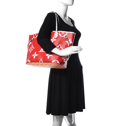 Louis Vuitton Monogram Giant Neverfull MM Rouge 2 of 11