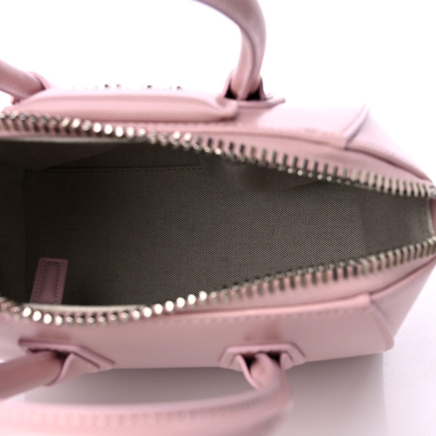 Box Calfskin Mini Antigona Bag Pink