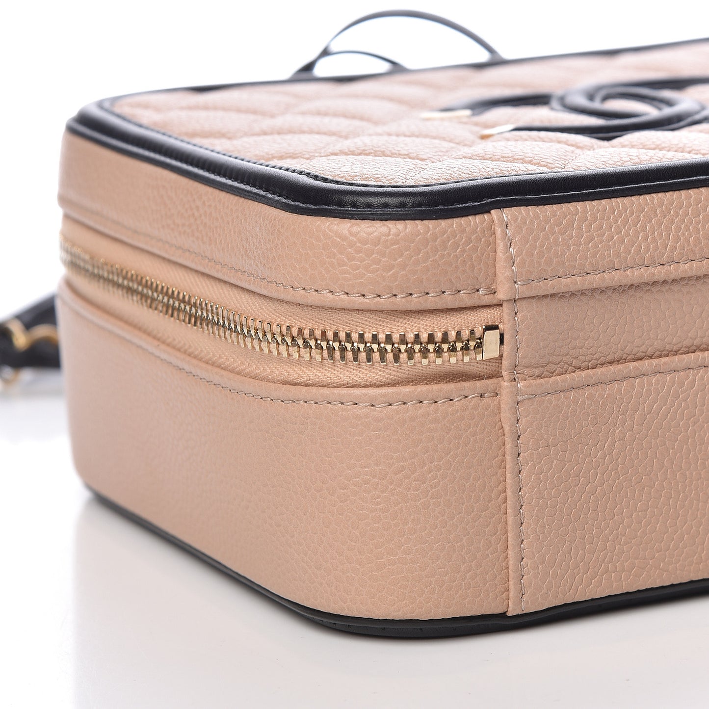 Caviar Quilted Medium CC Filigree Vanity Case Beige Black