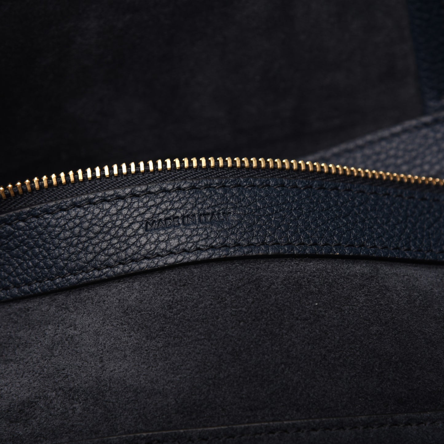 Soft Grained Calfskin Small Belt Cabas Phantom Navy