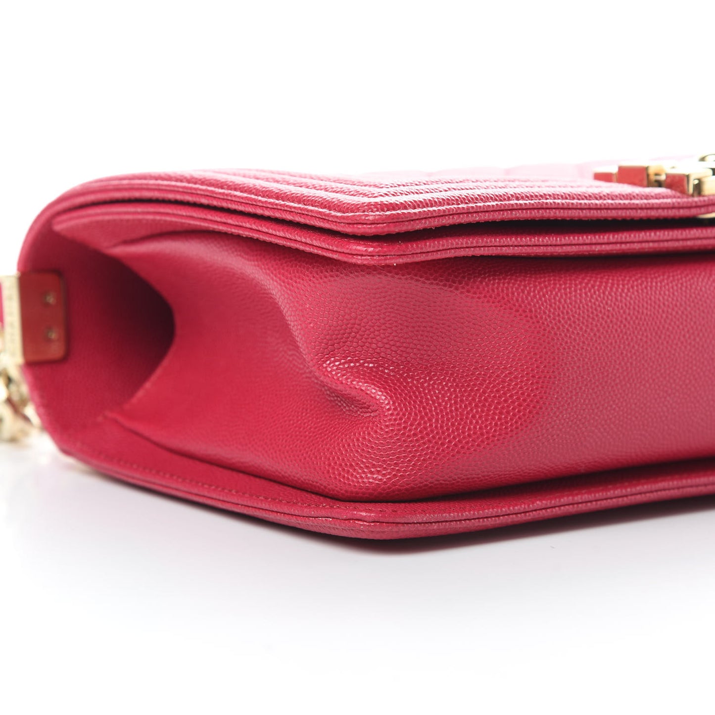Caviar Quilted Medium Boy Flap Fuchsia
