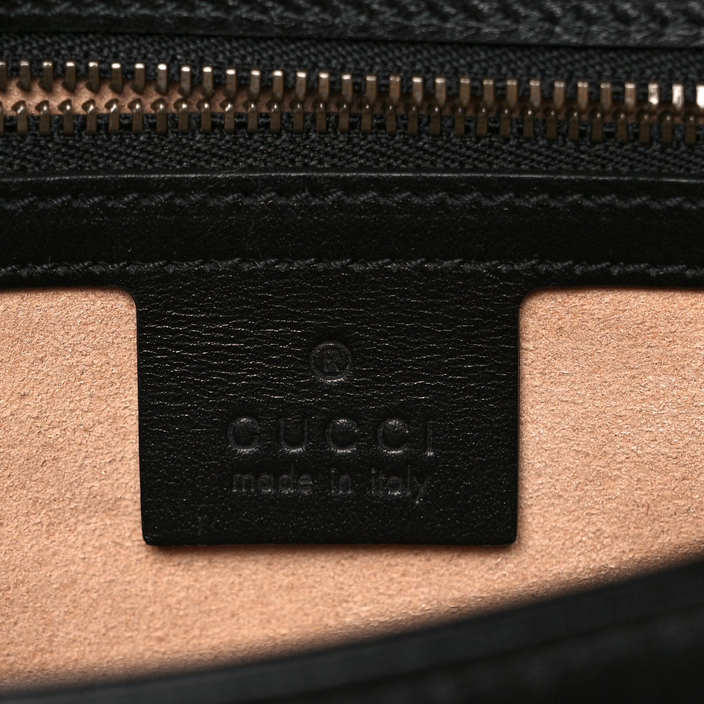 Calfskin Matelasse Small GG Marmont Top Handle Shoulder Bag Black