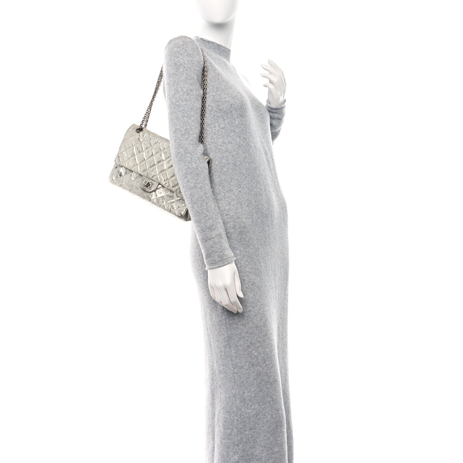 Chanel Metallic Aged Calfskin Quilted 2.55 Reissue 226 Flap Silver 2 of 12