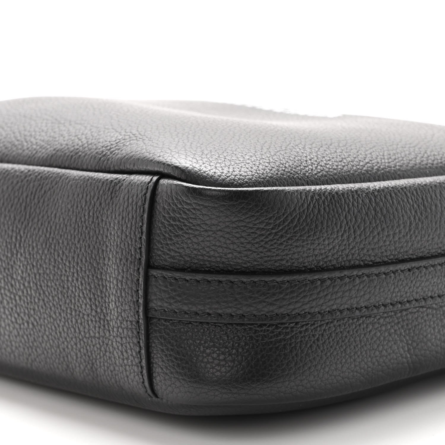 Balenciaga Calfskin Logo M Everyday Camera Bag Black 10 of 10
