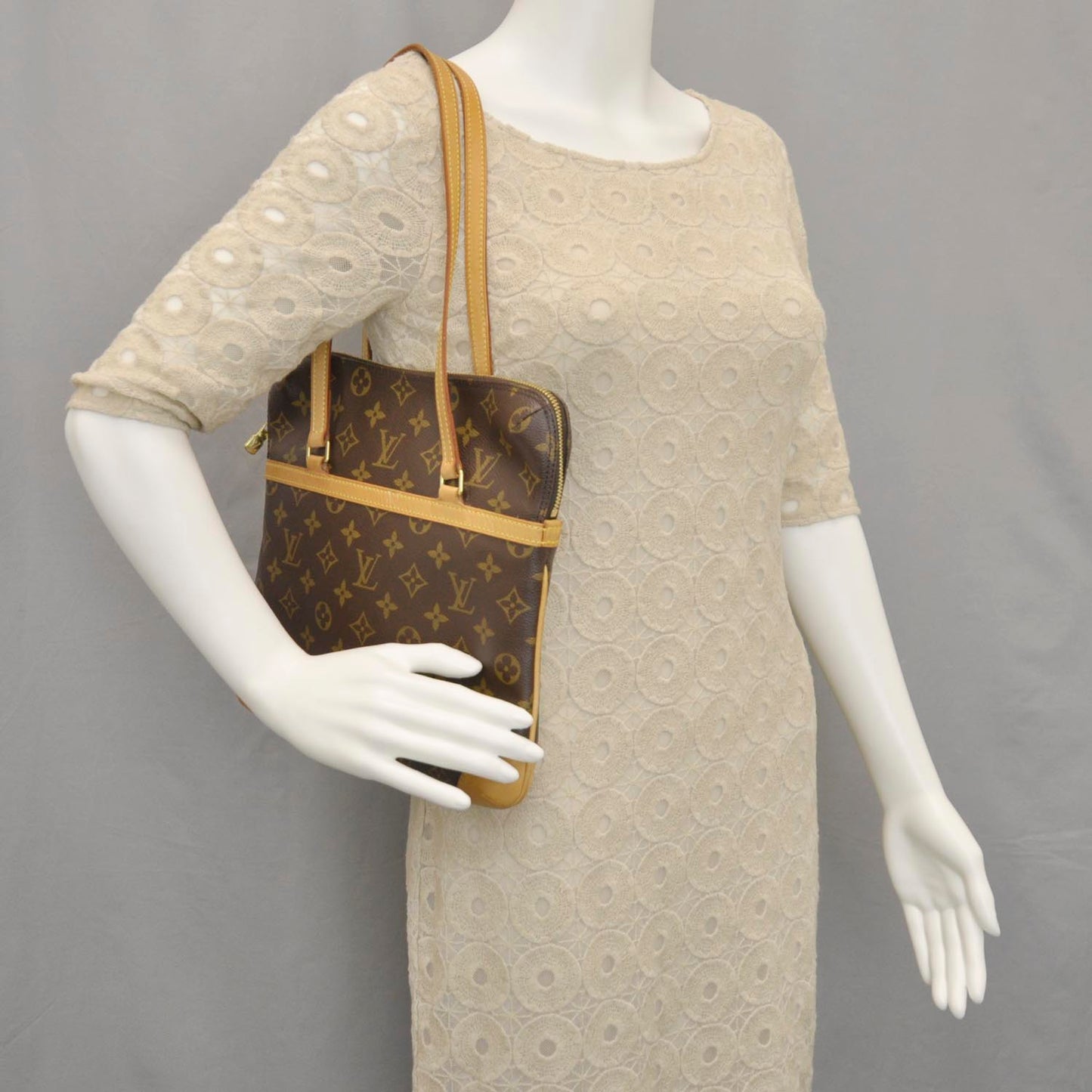 Monogram Sac Coussin GM