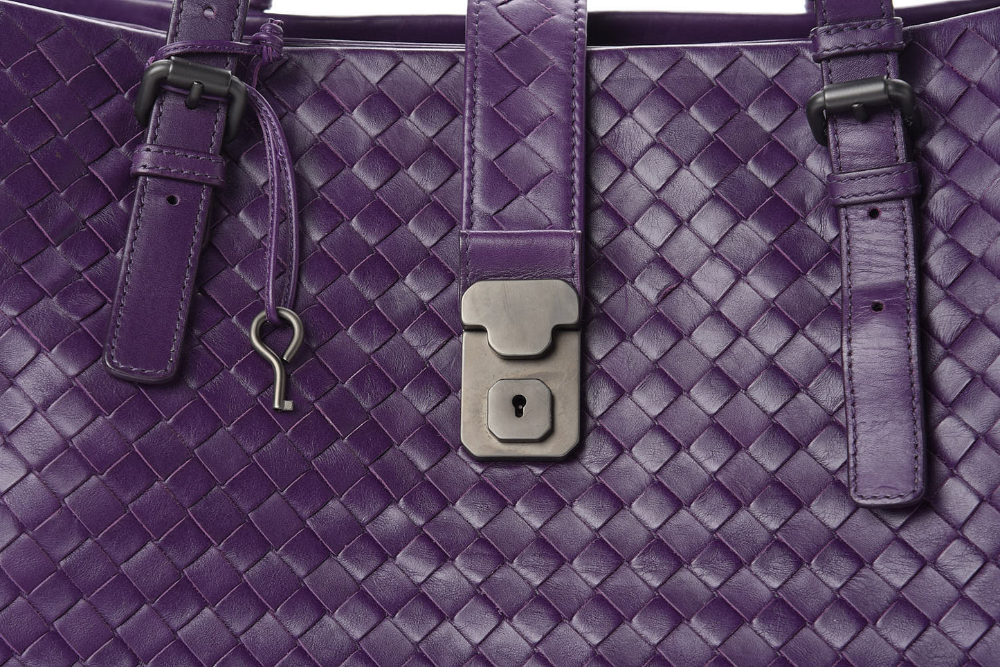 Nappa Intrecciato Medium Roma Tote Plum