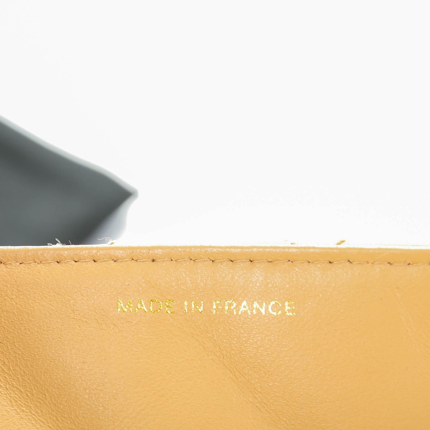 Lambskin Medium Bekko Chain Single Flap Beige