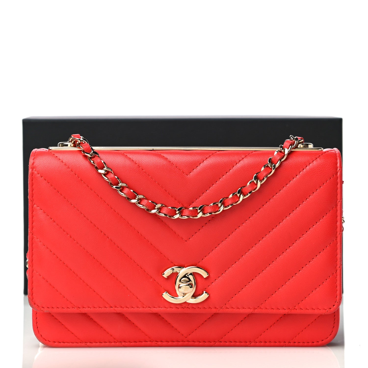 Chanel Lambskin Chevron Quilted Trendy CC Wallet On Chain WOC Red 22 of 22