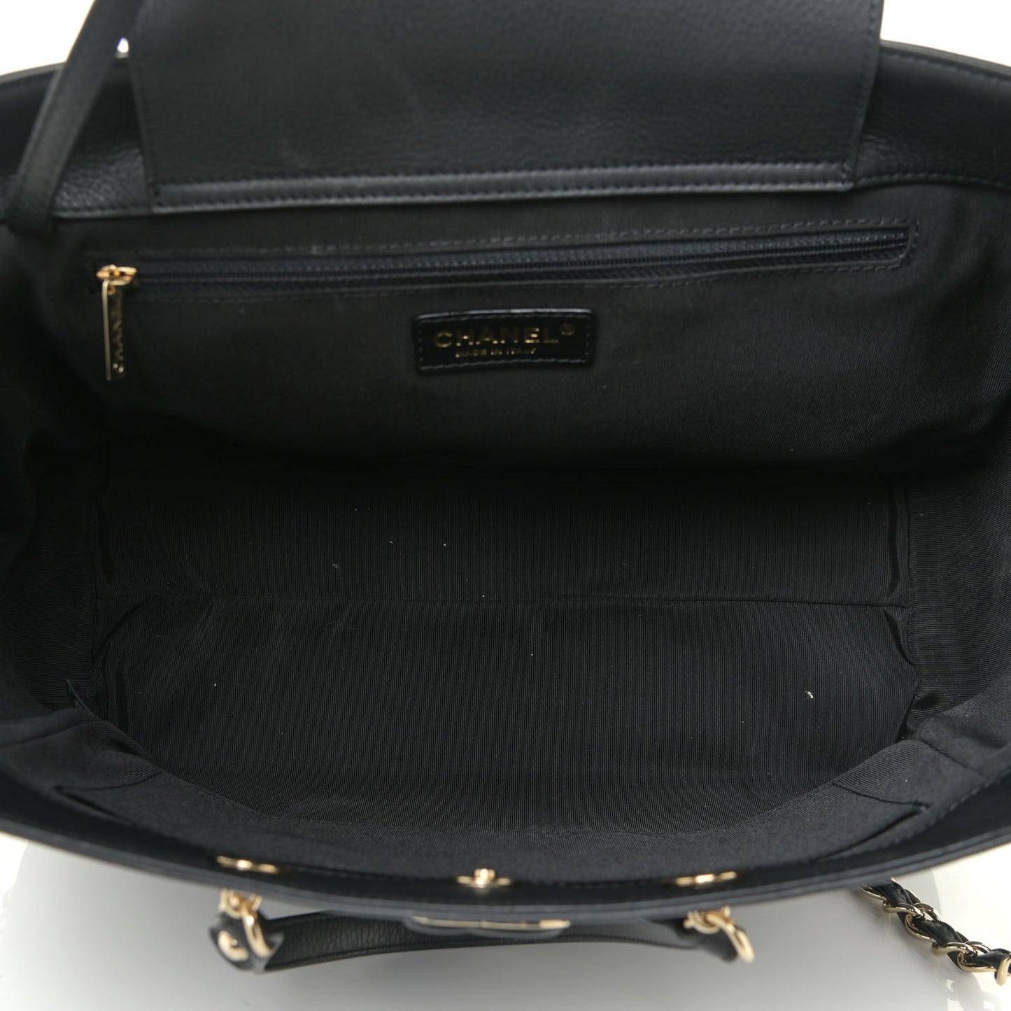Calfskin Stitched Medium Shopping Tote Black