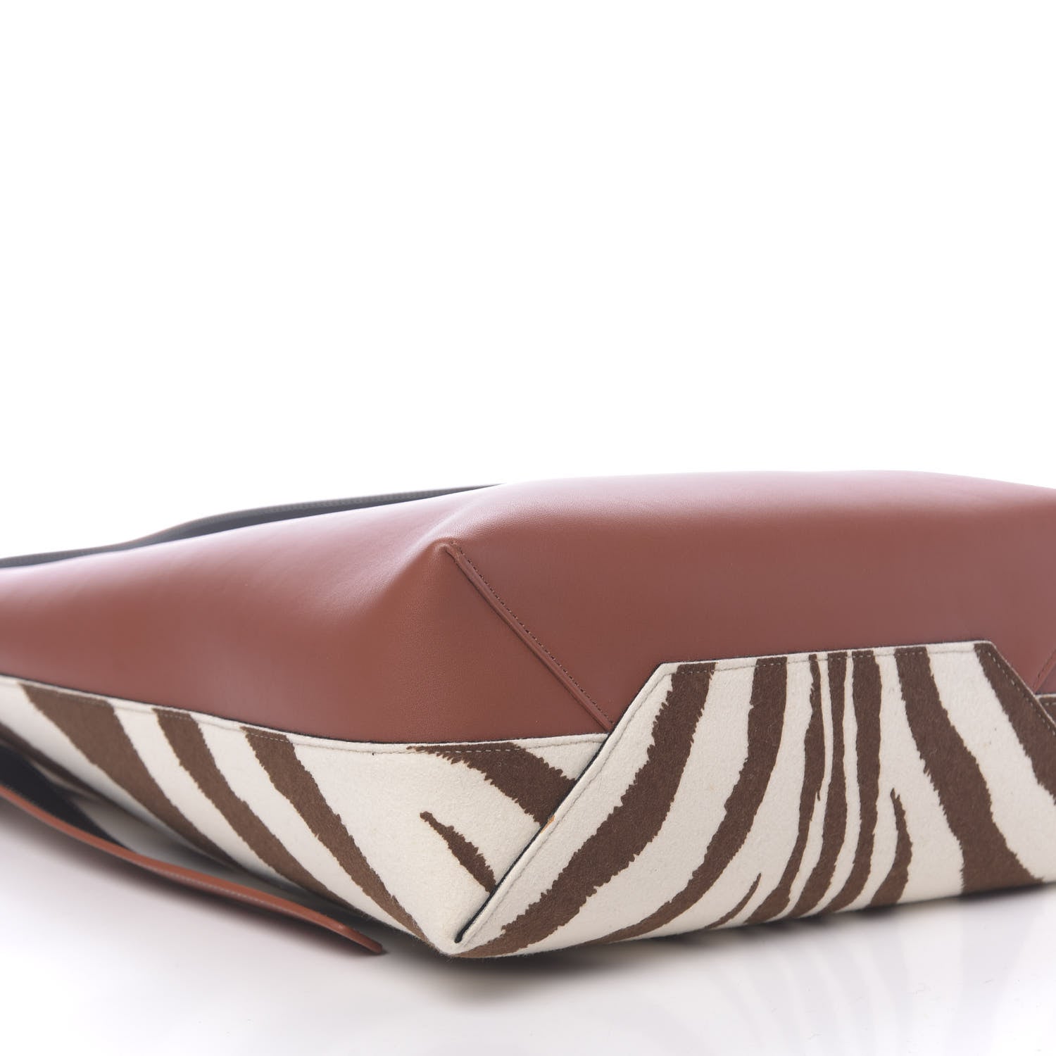 Celine Shiny Smooth Calfskin Felt Zebra Printed Small Twisted Cabas Chalk Brick 8 of 9