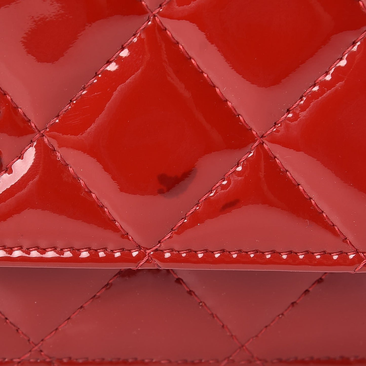 Patent Quilted Wallet On Chain WOC Red