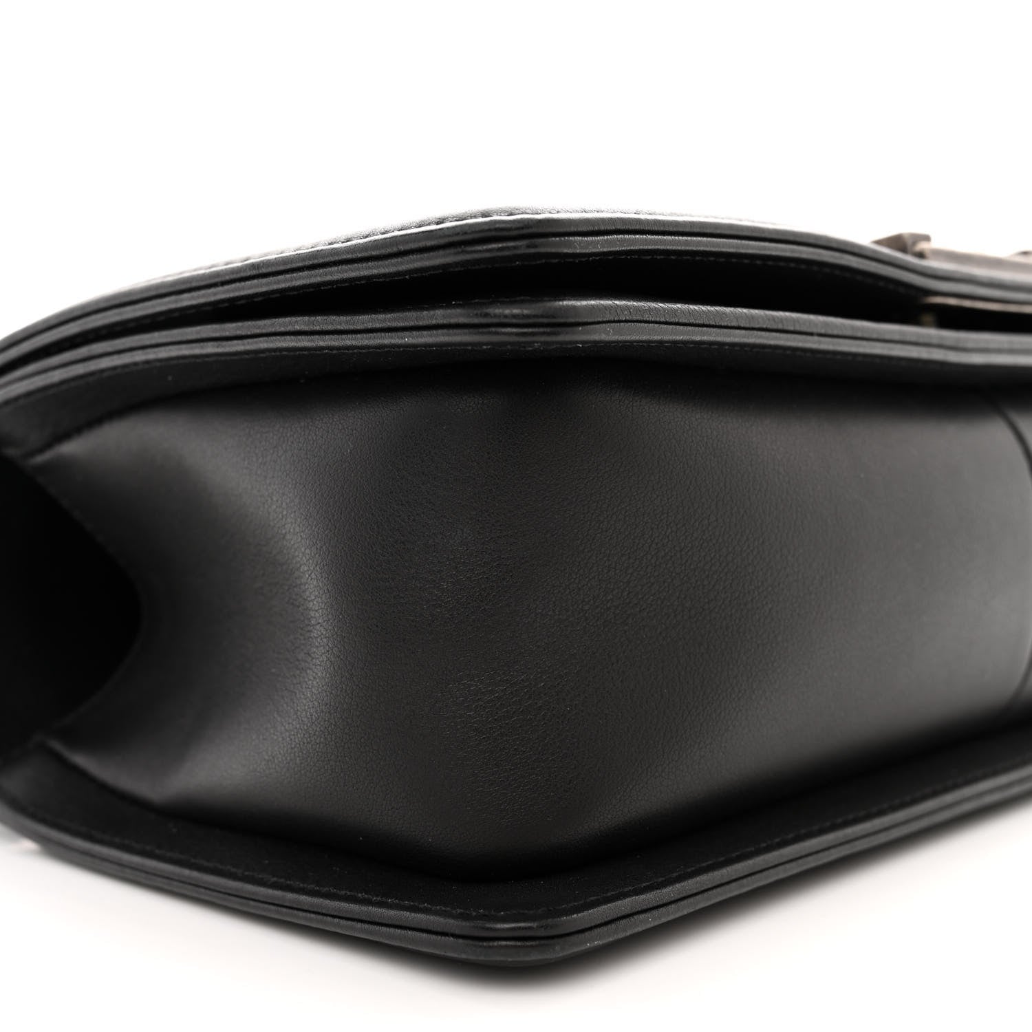 Chanel Lambskin Chevron Quilted Medium Boy Flap Black 9 of 11