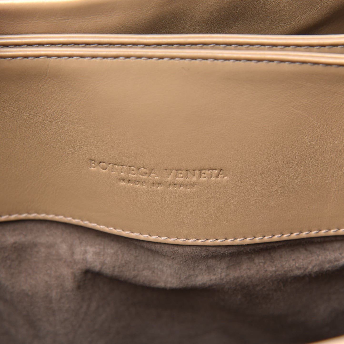 Light Calf Intrecciato Small Roma Walnut