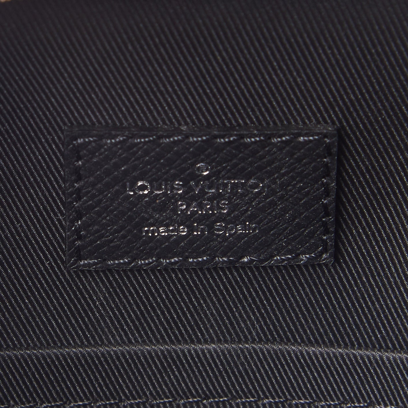 Louis Vuitton Taigarama Outdoor Slingbag Black 8 of 8