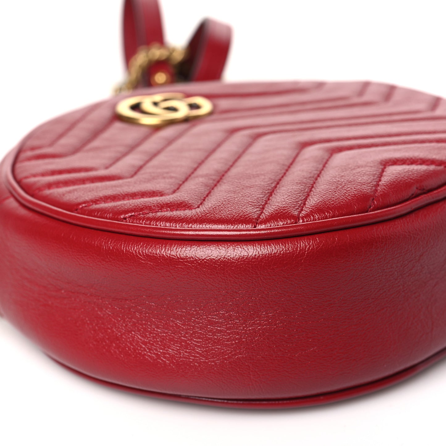 Glazed Calfskin Matelasse Heart Mini GG Marmont Round Shoulder Bag Romantic Cerise