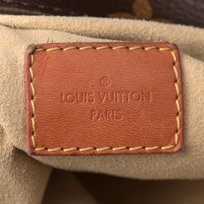 Louis Vuitton Monogram Artsy MM 6 of 12