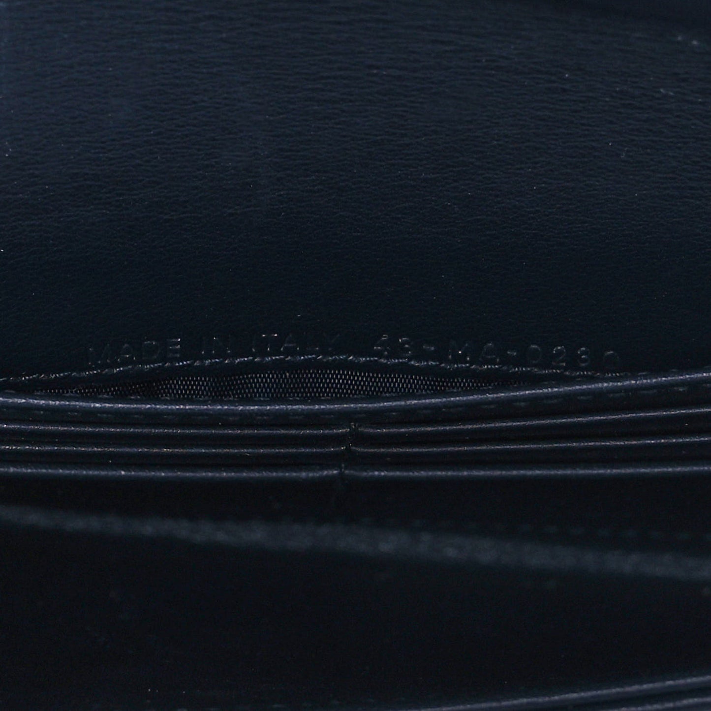 Oblique Saddle Chain Long Wallet Blue