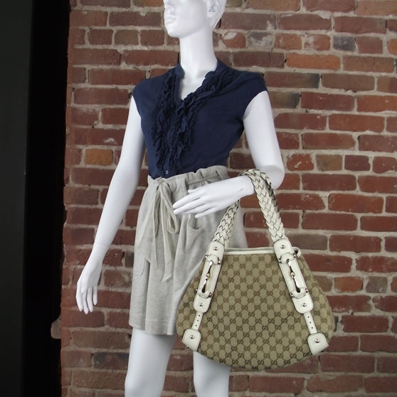 Gucci Monogram Pelham Ivory 2 of 9