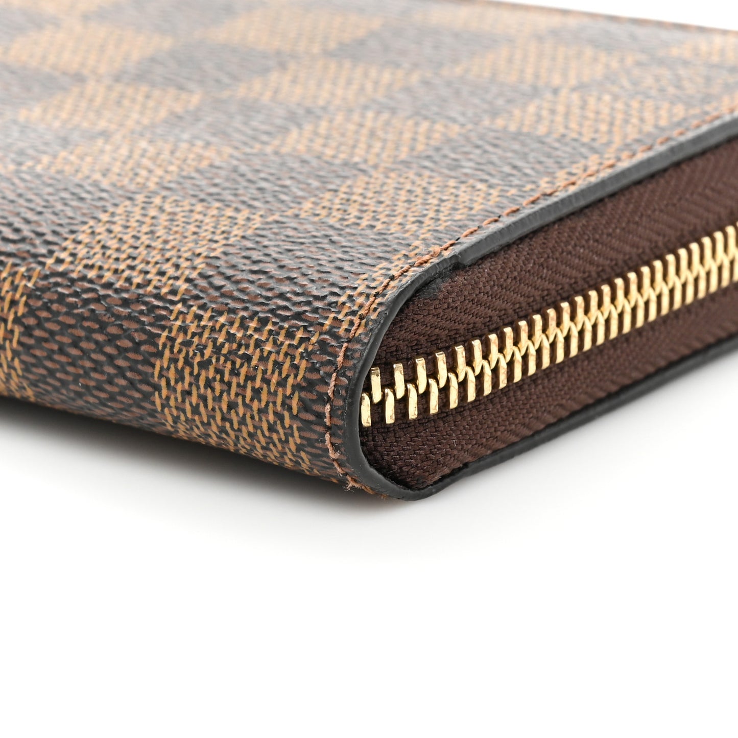 Damier Ebene Zippy Wallet