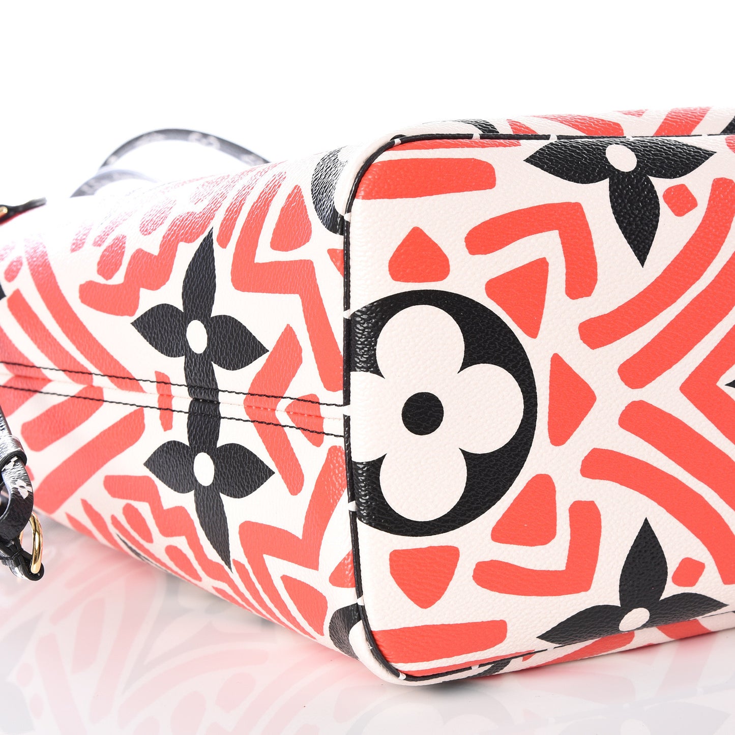 Monogram Giant Crafty Neverfull MM Creme Rouge Black