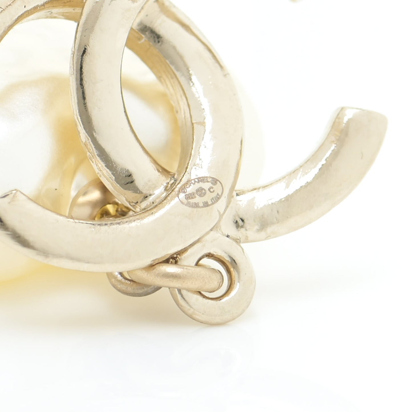 Pearl CC Heart Drop Earrings Gold