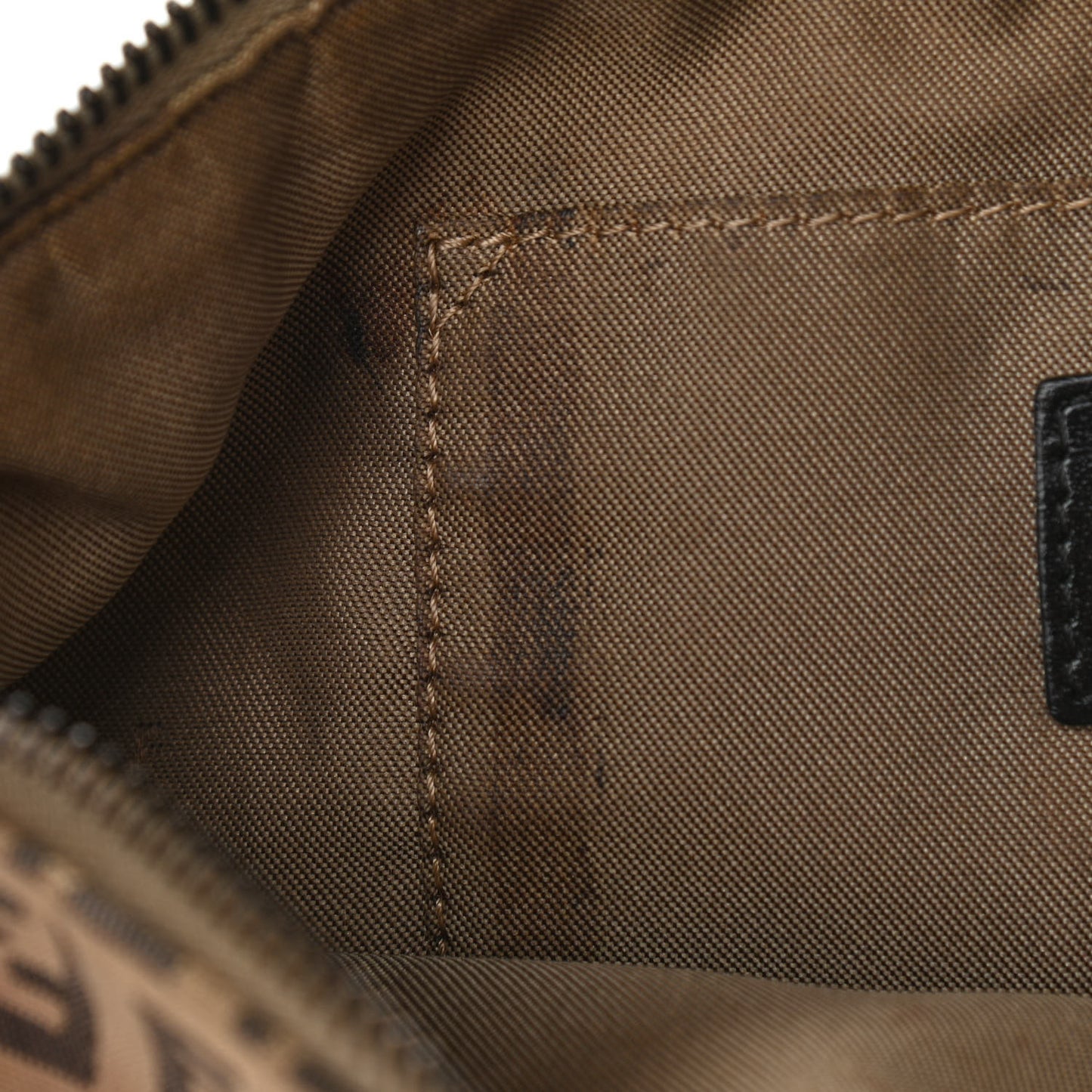 Zucchino Vitello Pochette Beige Black