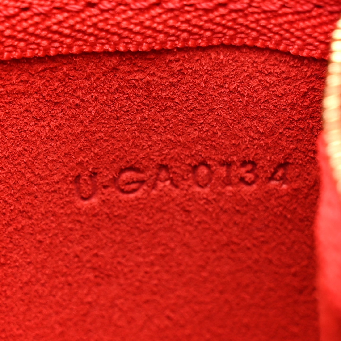 Natural Calfskin Hobo Red