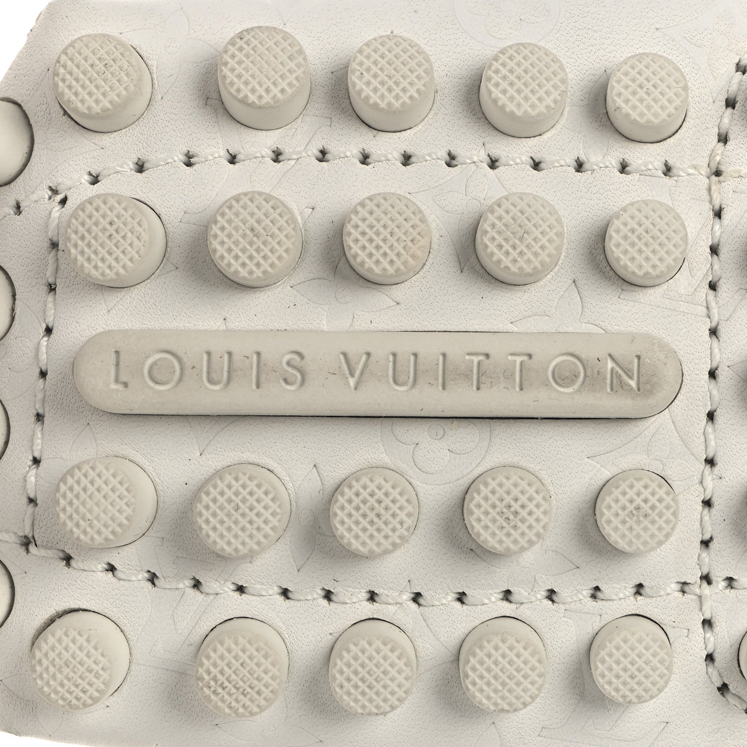 Louis Vuitton Soft Calfskin Mini Monogram Embossed Mens Hockenheim Moccasin Loafers 10 White 8 of 9