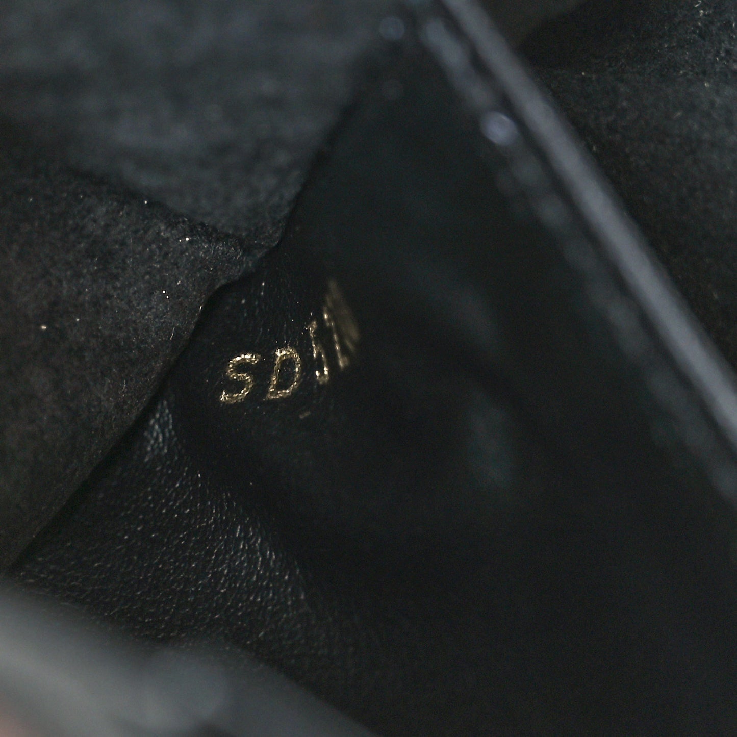 Reverse Monogram Giant Double Zip Pochette
