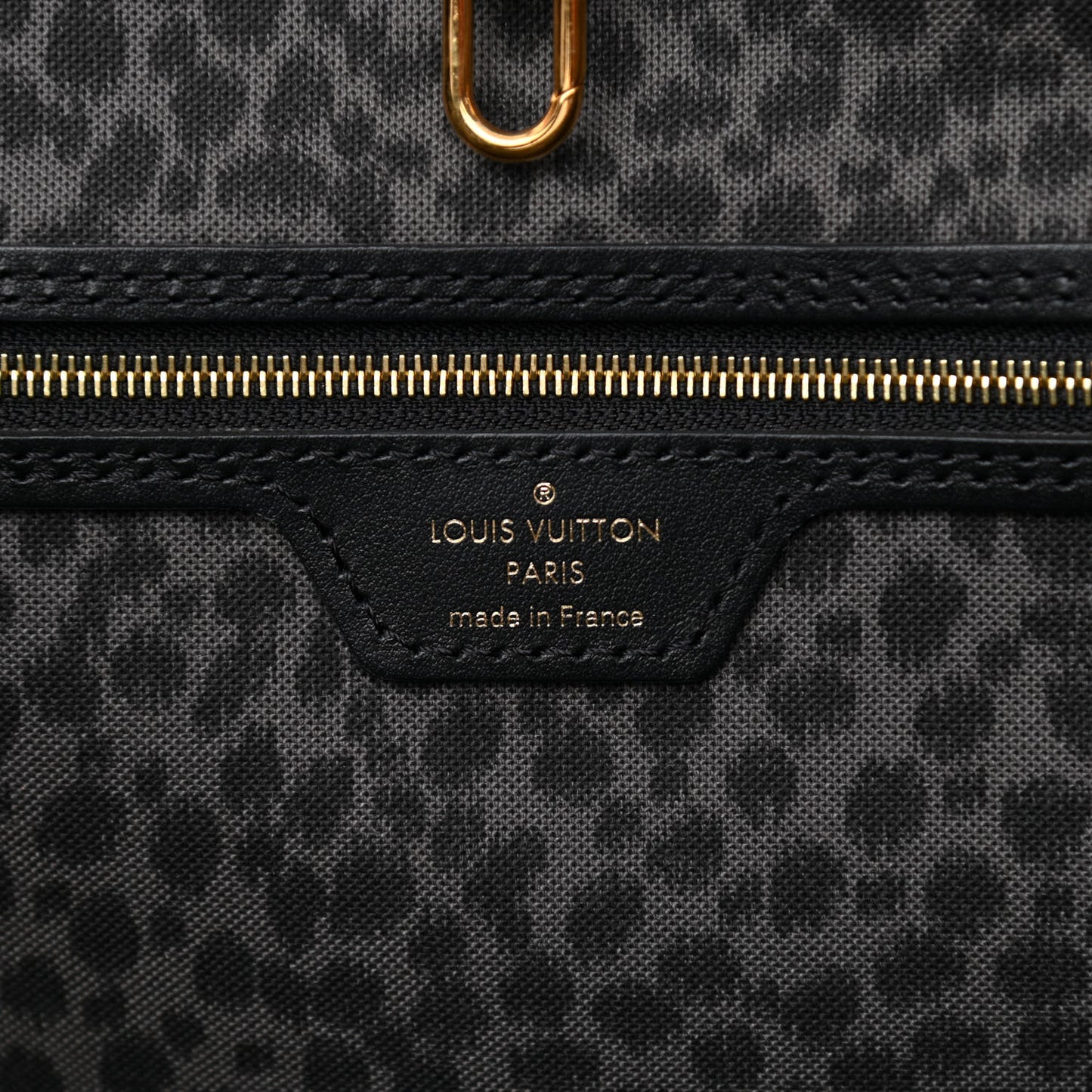 Monogram Giant Wild At Heart Neverfull MM Black