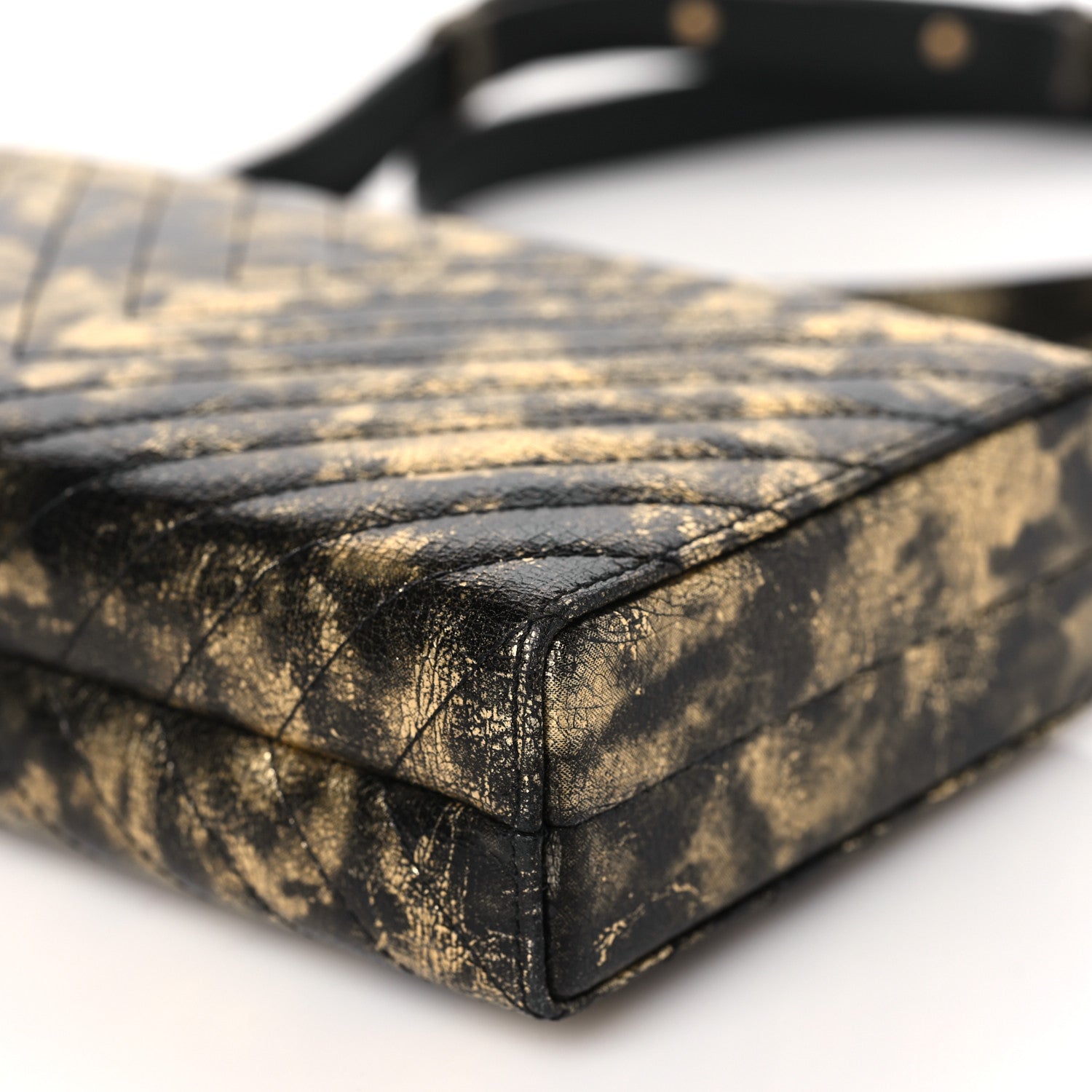 Chanel Metallic Crumpled Goatskin Chevron Quilted Reissue Clutch Bag Black Gold 10 of 11