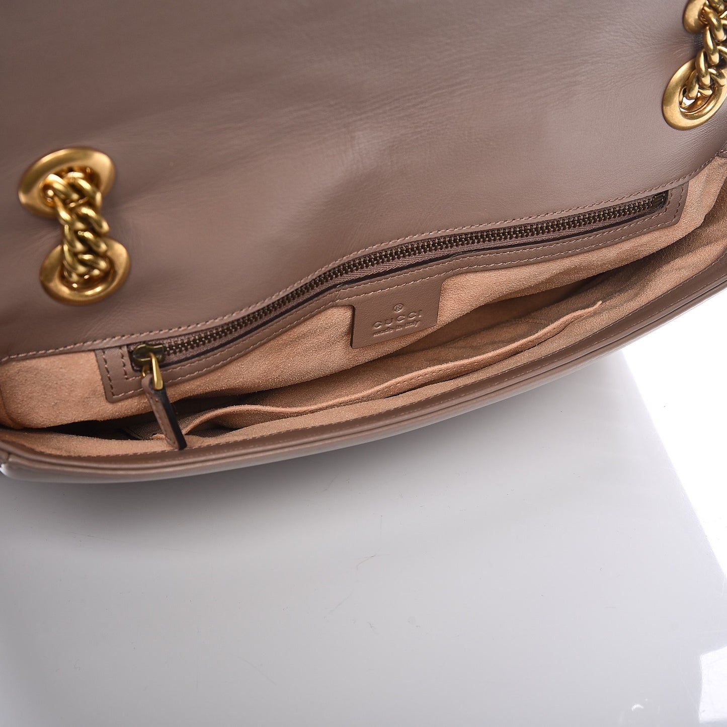 Calfskin Matelasse Medium GG Marmont Shoulder Bag Porcelain Rose