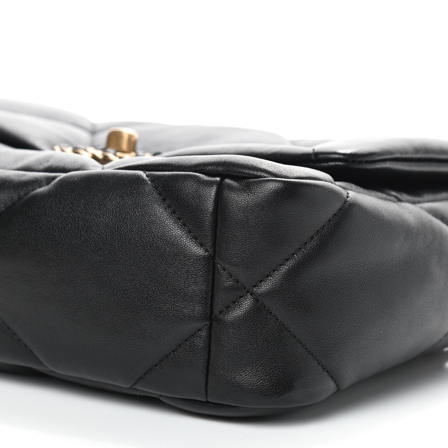 Lambskin Quilted Medium Chanel 19 Flap Black