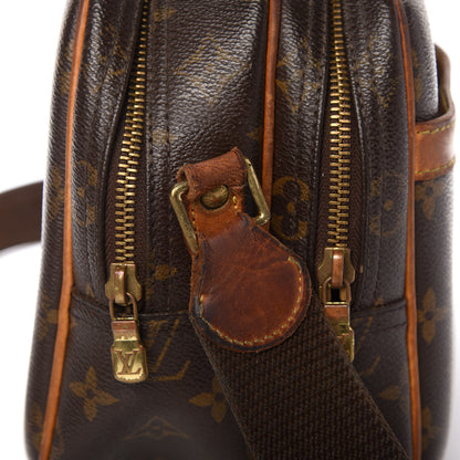 Louis Vuitton Monogram Reporter PM 14 of 16