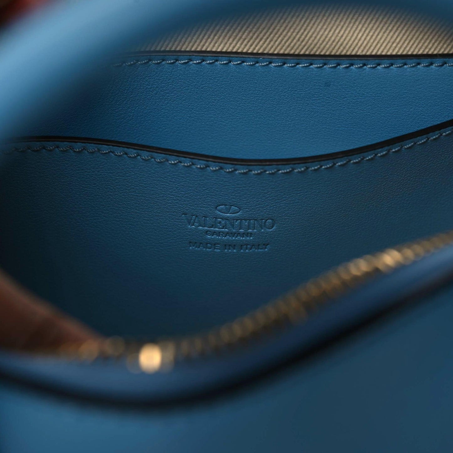 Vitello VLogo Boston Bag Blue