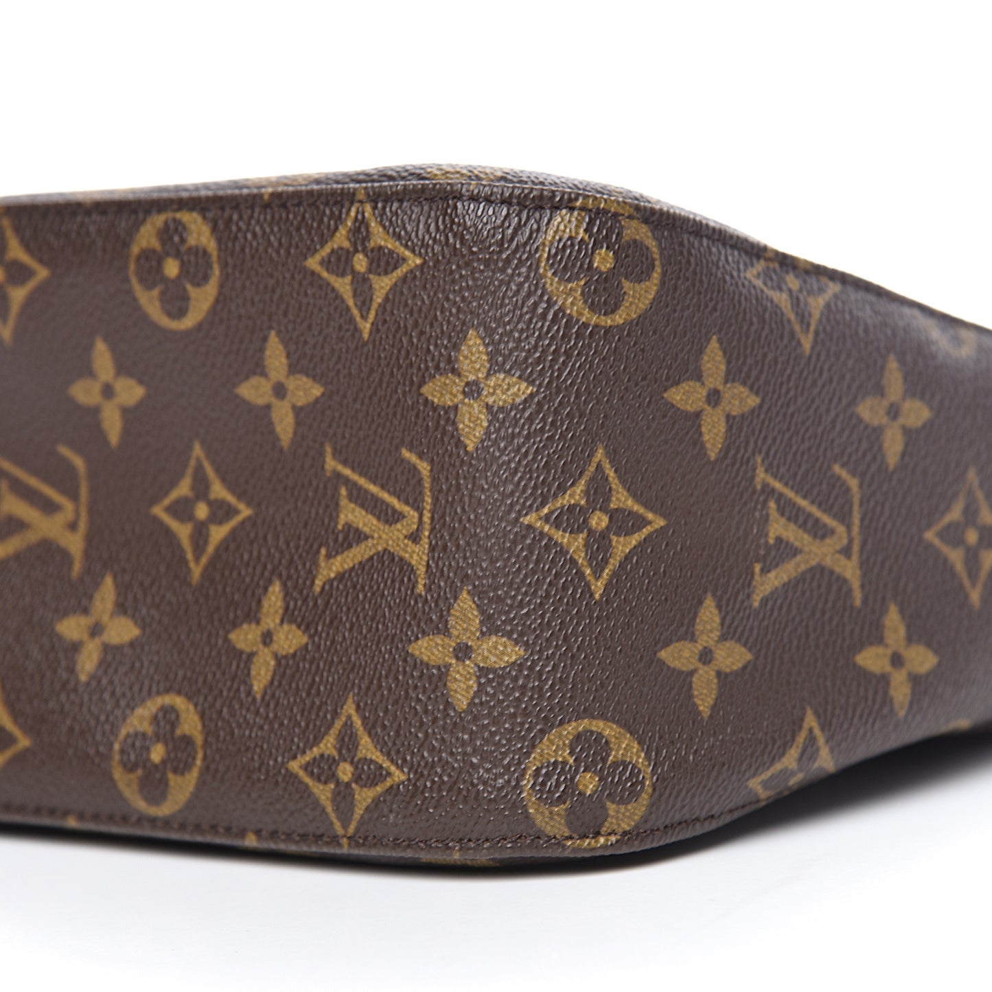 Monogram Looping MM