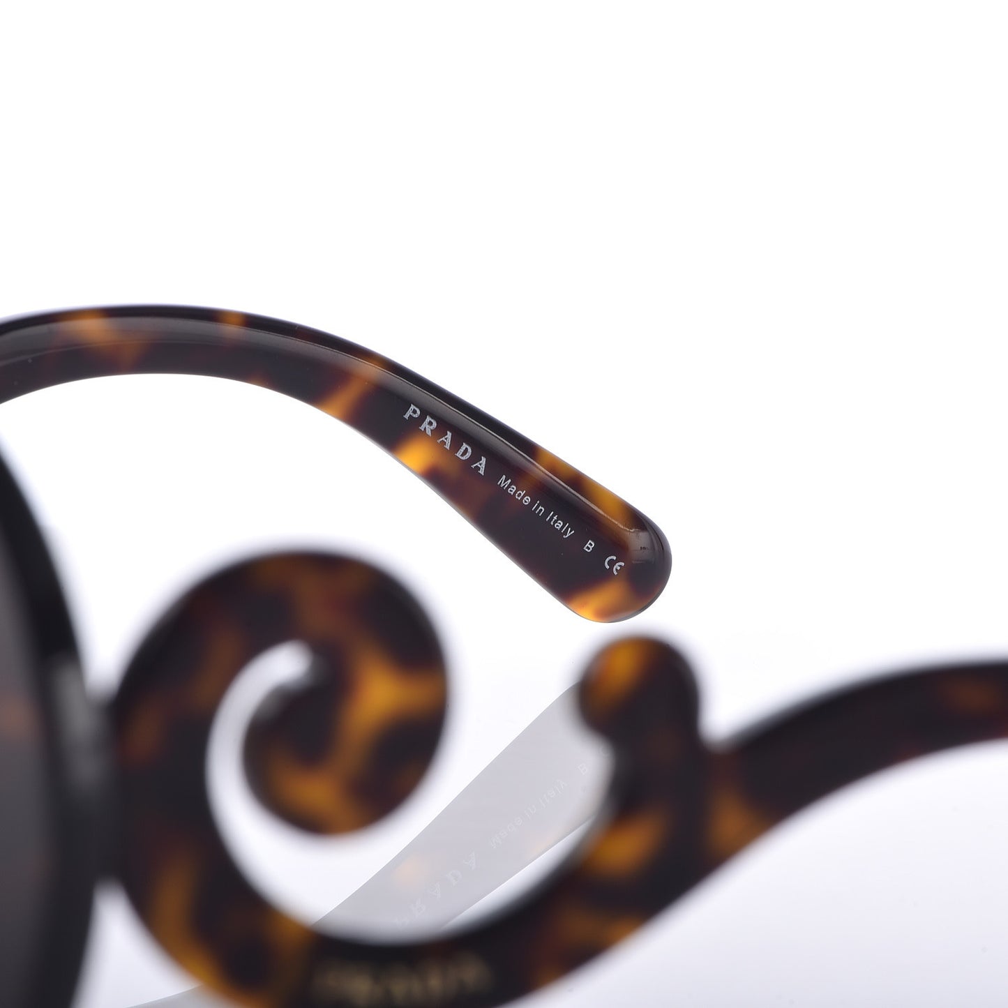 Baroque Sunglasses SPR 27N Black Horn