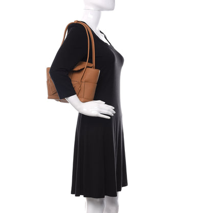 Bottega Veneta Grained Calfskin Maxi Intrecciato Arco 33 Caramel 2 of 10