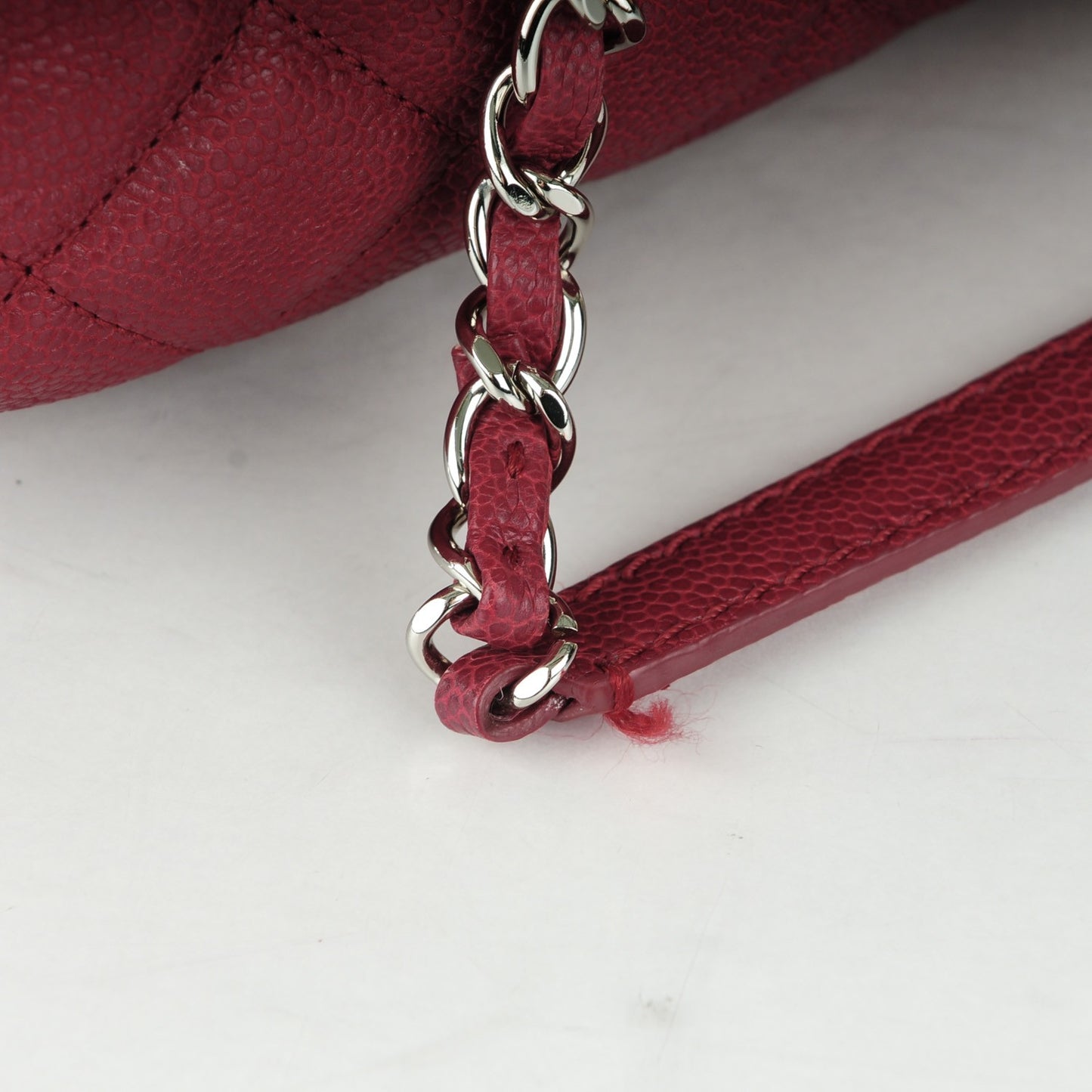 Caviar Quilted Large Paradoxal Camera Case Red