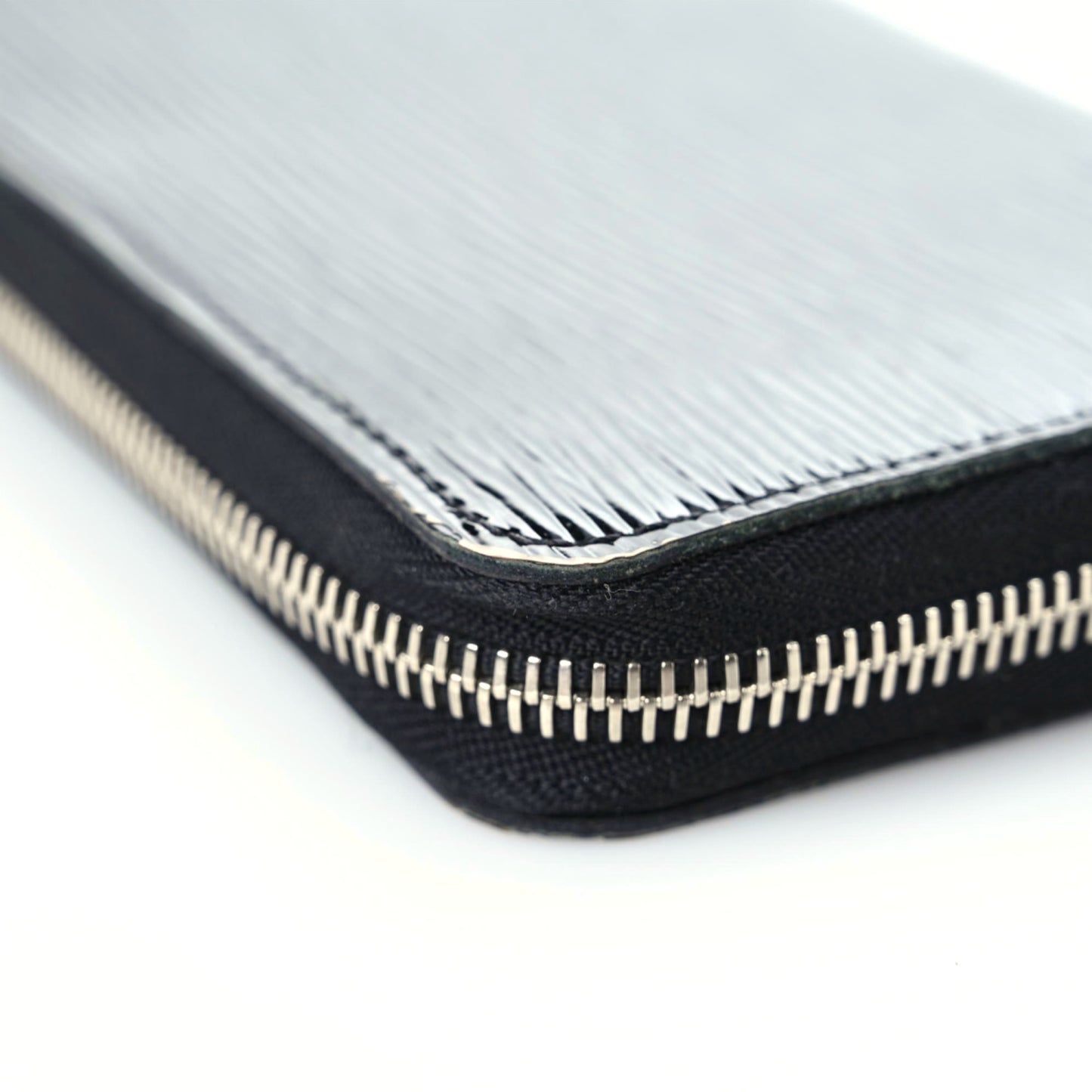 Epi Electric Zippy Wallet Black