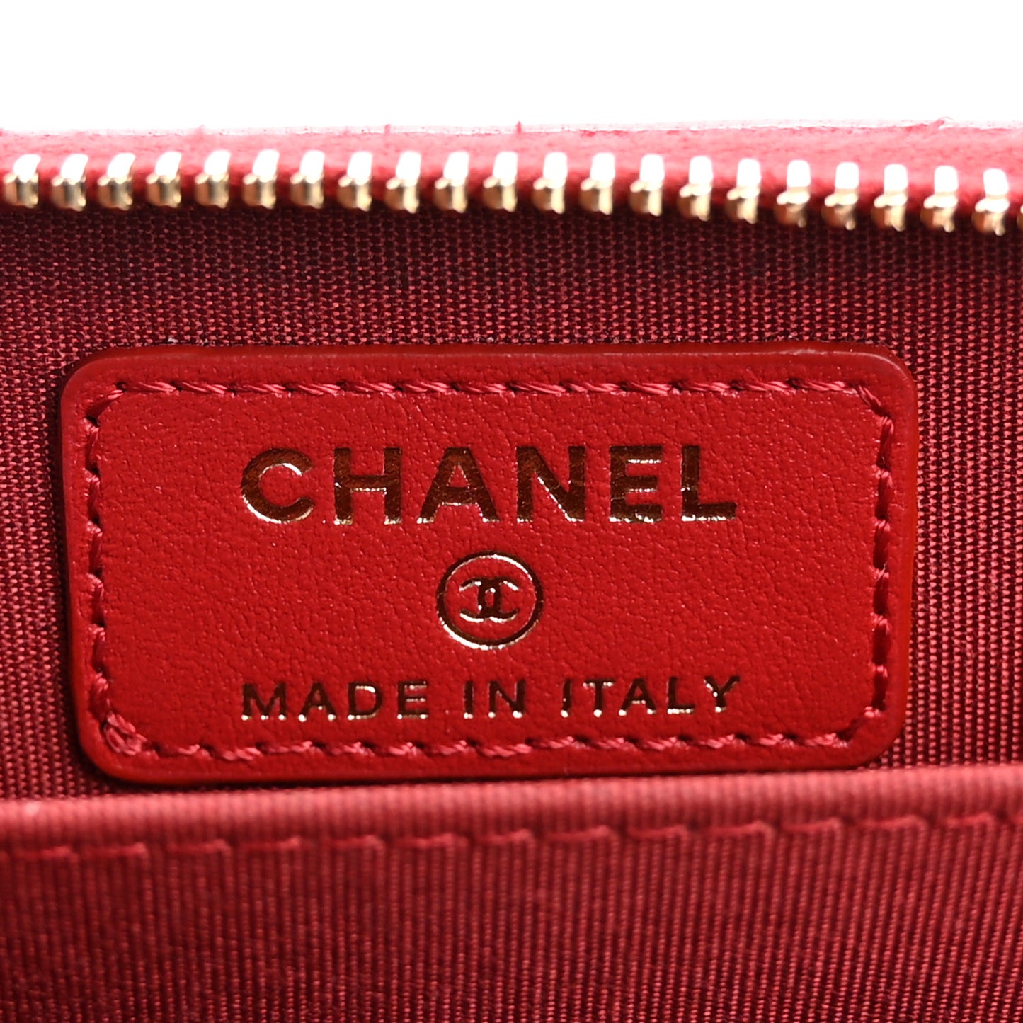 Goatskin Quilted Chanel 19 Zip Around Coin Purse Wallet Red