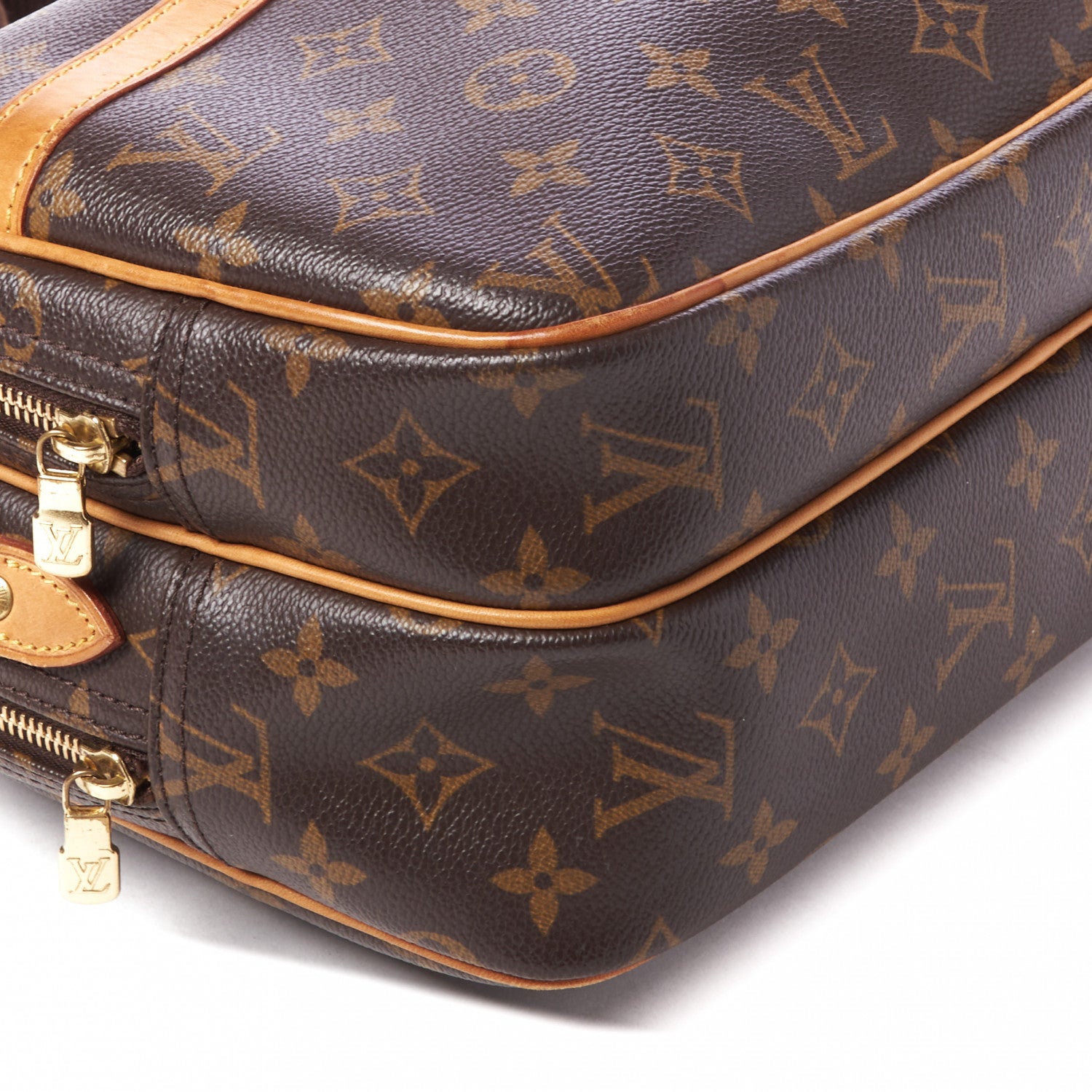Louis Vuitton Monogram Reporter PM 7 of 8