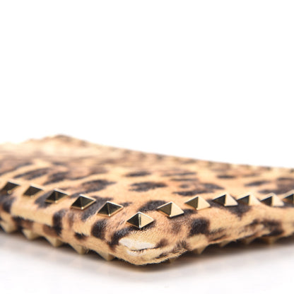 Valentino Garavani Calf Hair Leopard Print Rockstud Zip Wristlet Pouch Leopard 10 of 10