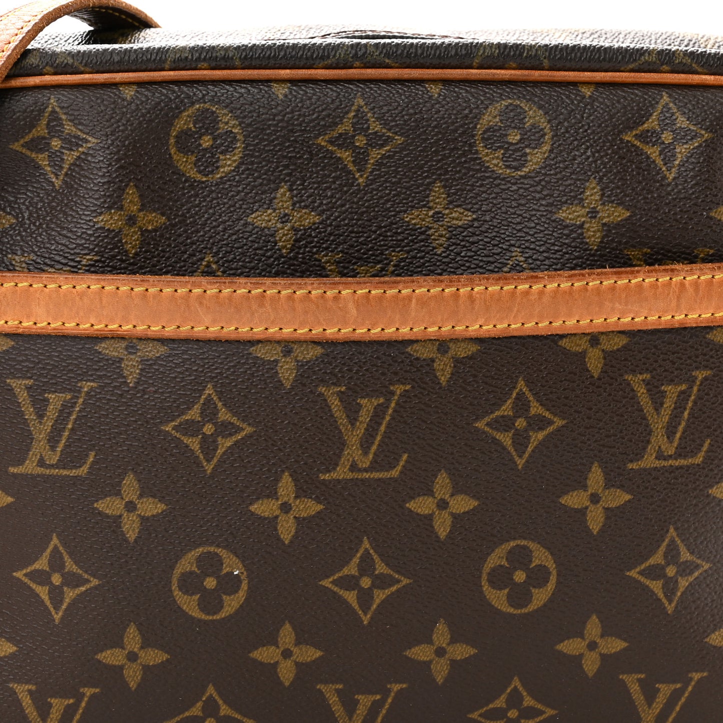 LOUIS VUITTON Monogram Trocadero 30